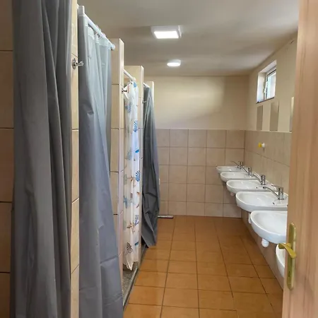 Autocamp Free Star - A Bungalovy *