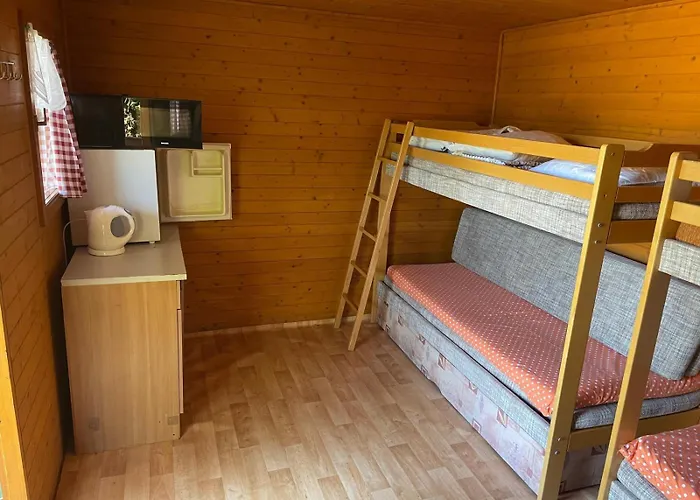 Autocamp Free Star - A Bungalovy *